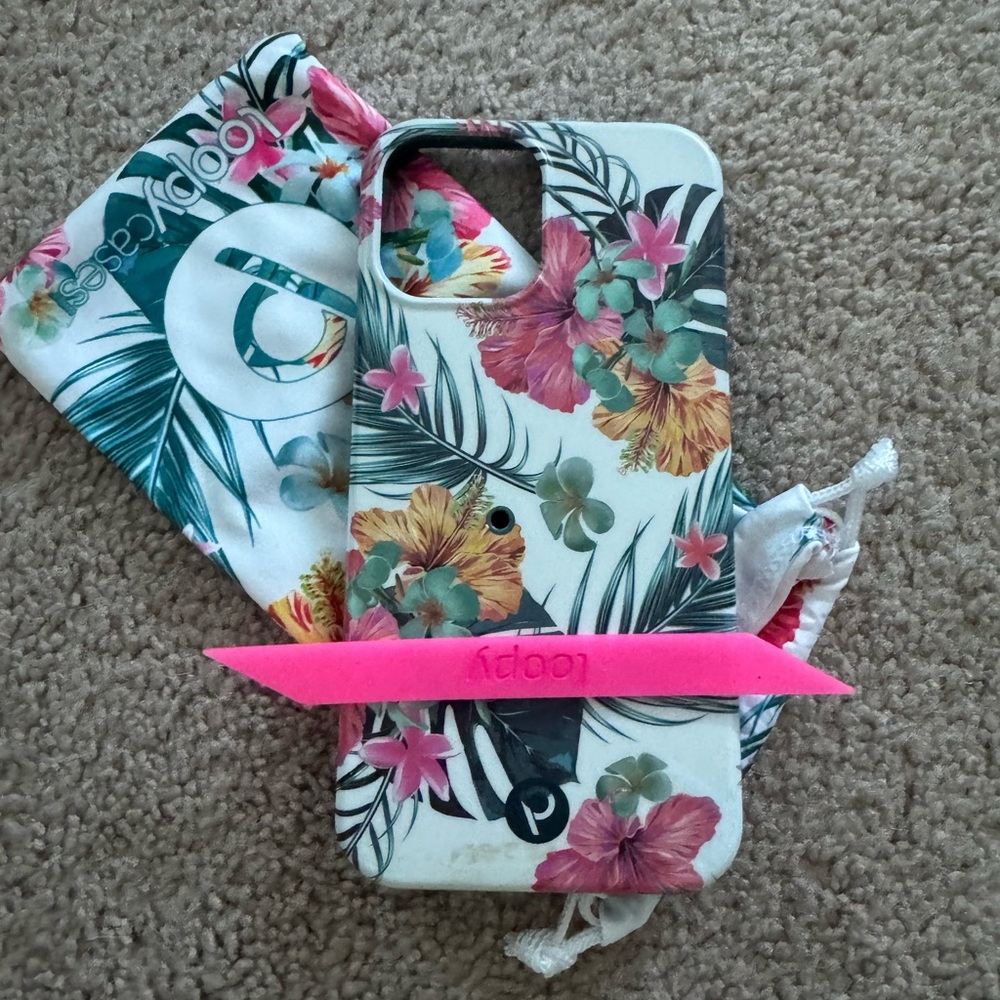 Loopy (used) iPhone 12 Pro Max case- Hibiscus